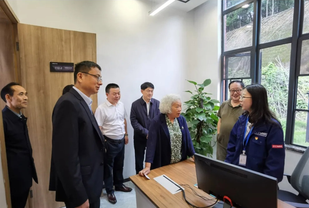 湖南省關工委調研組赴中部產業(yè)基地考察 