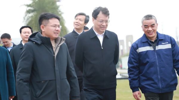 成績(jī)突飛猛進(jìn) | 時(shí)隔兩年，貴州省副省長(zhǎng)郭錫文再訪中偉